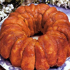 https://bridgford-bread-staging.idea-web-hosting.com/wp-content/uploads/2015/07/Cinnamon-Monkey-Bread-240x240.jpg