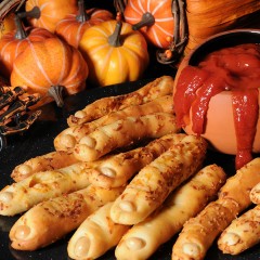 https://bridgford-bread-staging.idea-web-hosting.com/wp-content/uploads/2015/07/Pepperoni-Halloween-Fingers-240x240.jpg