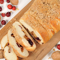 https://bridgford-bread-staging.idea-web-hosting.com/wp-content/uploads/2015/07/apple-cranberry-braid-web-240x240.png