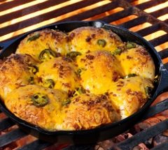 https://bridgford-bread-staging.idea-web-hosting.com/wp-content/uploads/2018/07/jalapeno_cheese_rolls-360x215-240x215.jpg